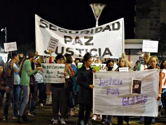 Movilización en reclamo de mayor seguridad en Oberá.