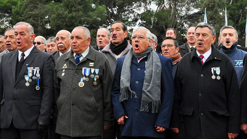 Día de la Bandera: ceremonia en la Base Naval Puerto Belgrano