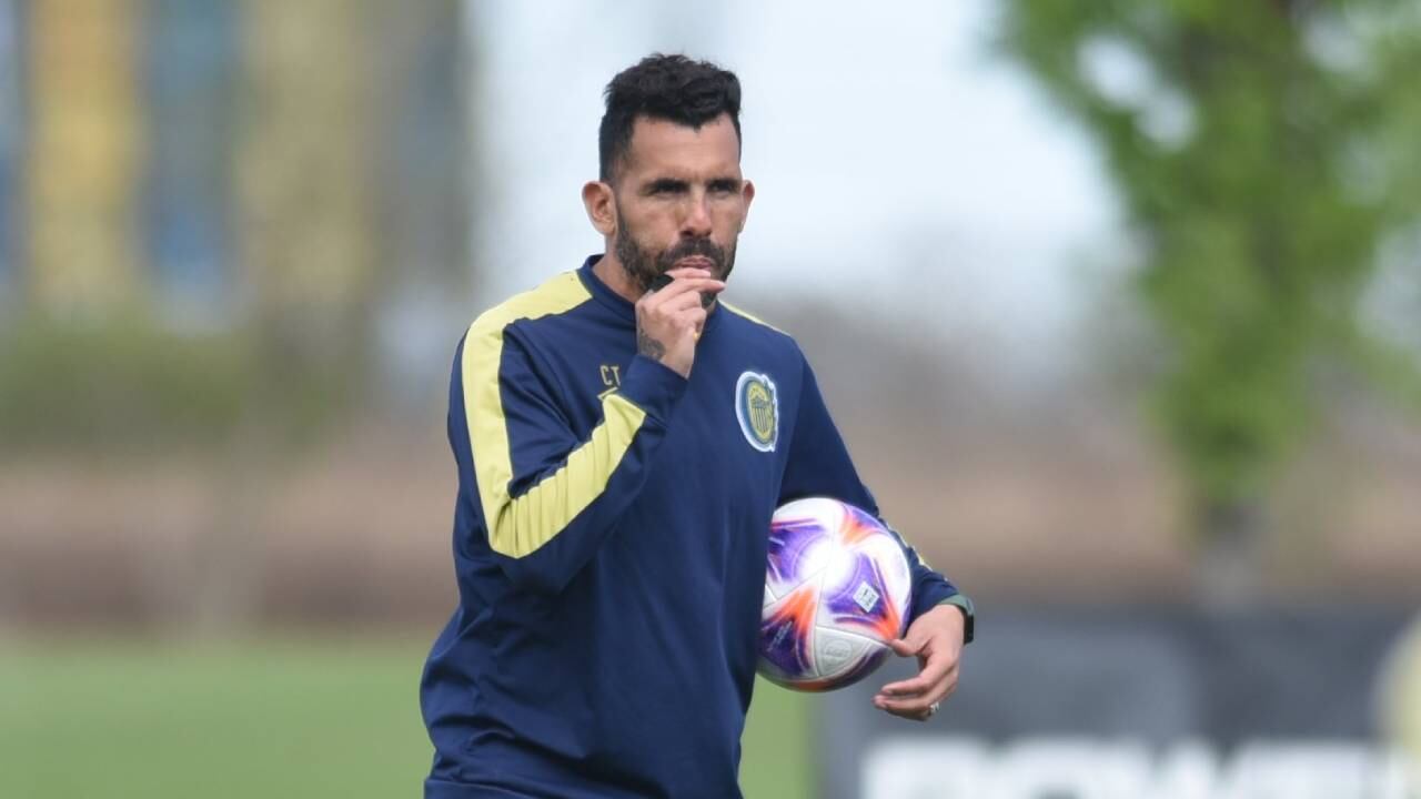 Carlos Tevez debutó como entrenador en Rosario Central a fines de junio de 2022.