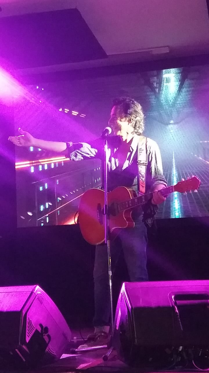 Javier Calamaro se presentó en Nivel 2.