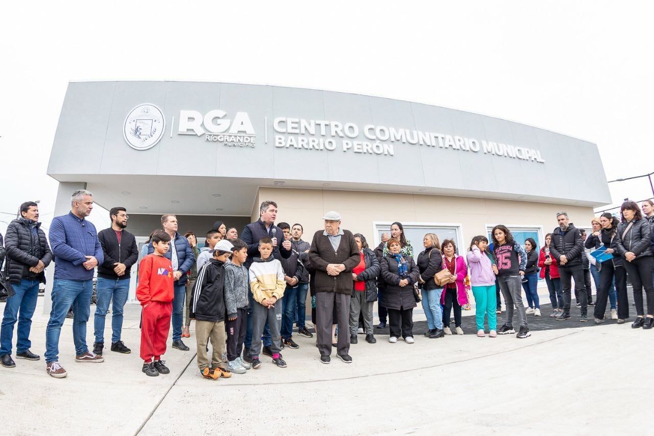 Nuevo Centro Comunitario Municipal del Barrio Juan Domingo Perón.