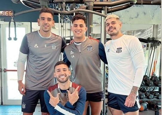 Juan Rodríguez, David Romero, Gustavo Bou y Nahuel Bustos. Entrenan en el CARD por distintas razones, mientras el plantel está en Rusia. (IG: JuanRodriguez2)