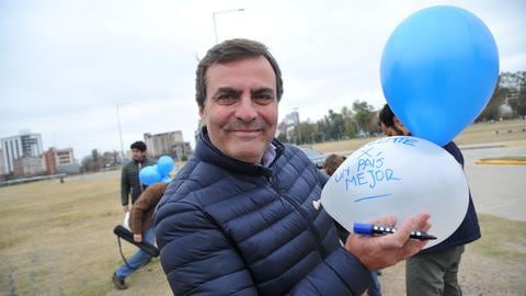 Beto Beltrán, hincha de Instituto.