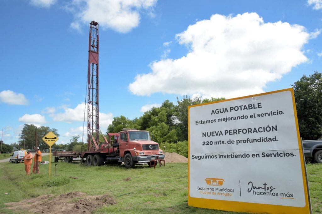 Anterior perforación para el abastecimiento de agua potable en Arroyito