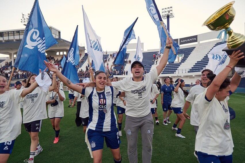 Natalia Grella de Arroyito campeona con Las Matadoras