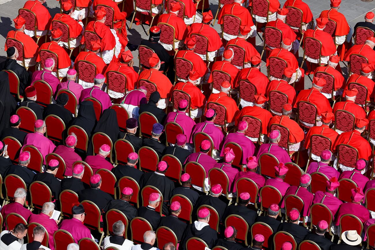 El Papa es quien nombra a los cardenales. (Foto: AP).