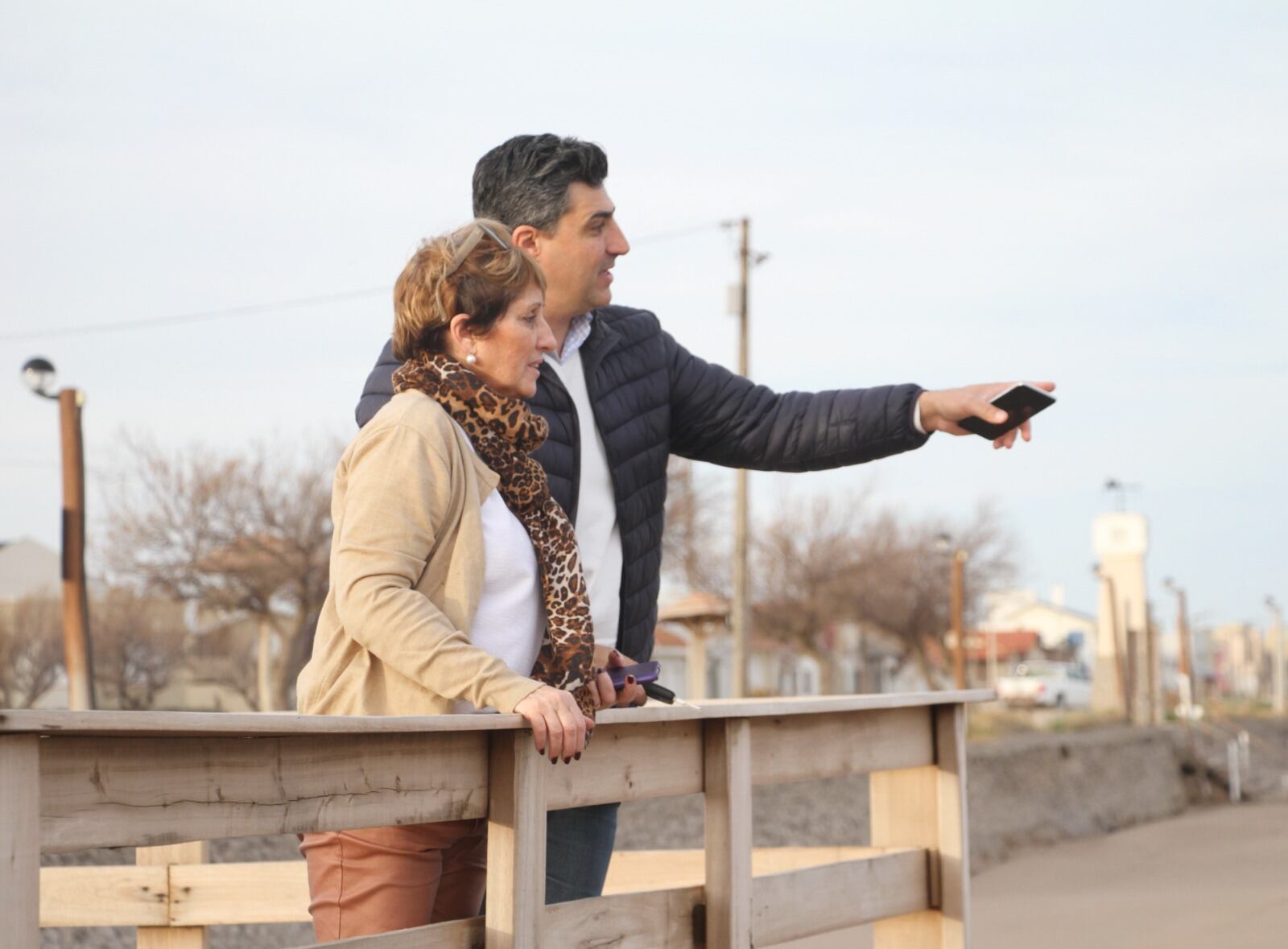 Claudia Cittadino y el equipo de Compromiso Vecinal  visitaron Claromecó