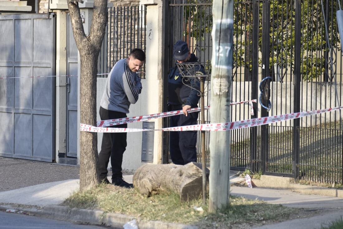 Policía de la FPA baleó a un presunto delincuente en barrio Nuevo Jardín de Córdoba (Ramiro Pereyra/LaVoz).