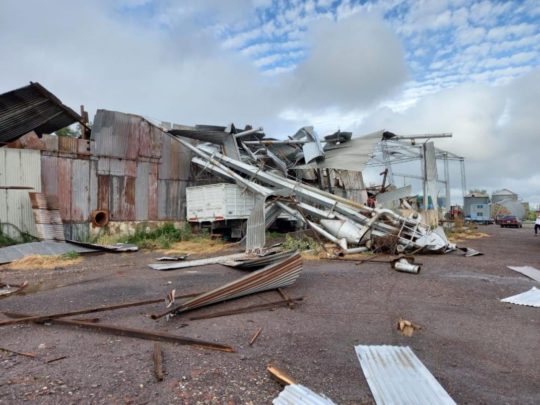 Fuerte temporal en Laborde y otras localidad del interior dejó importantes daños