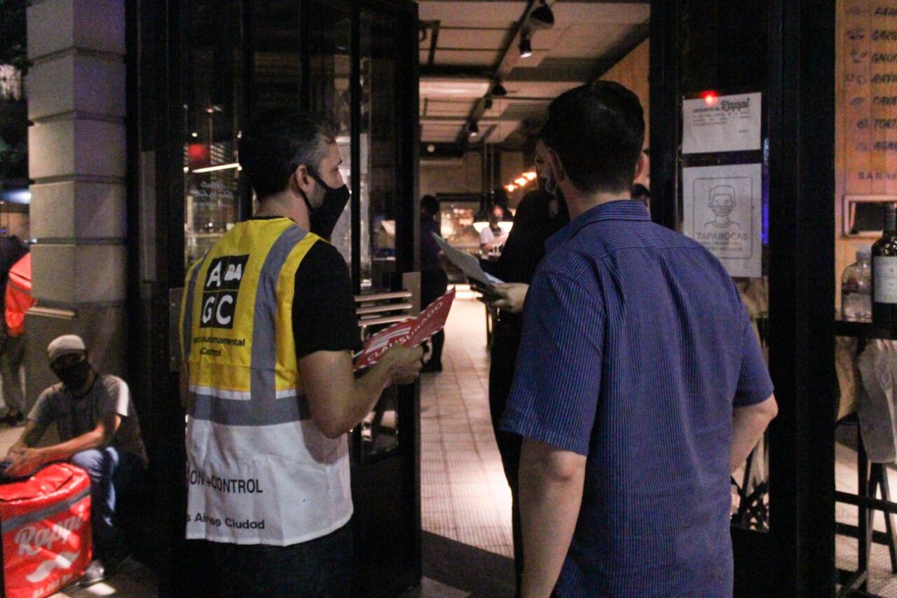 Nuevas restricciones: se clausuró un local gastronómico por no cumplir con la normativa (foto: GCBA)