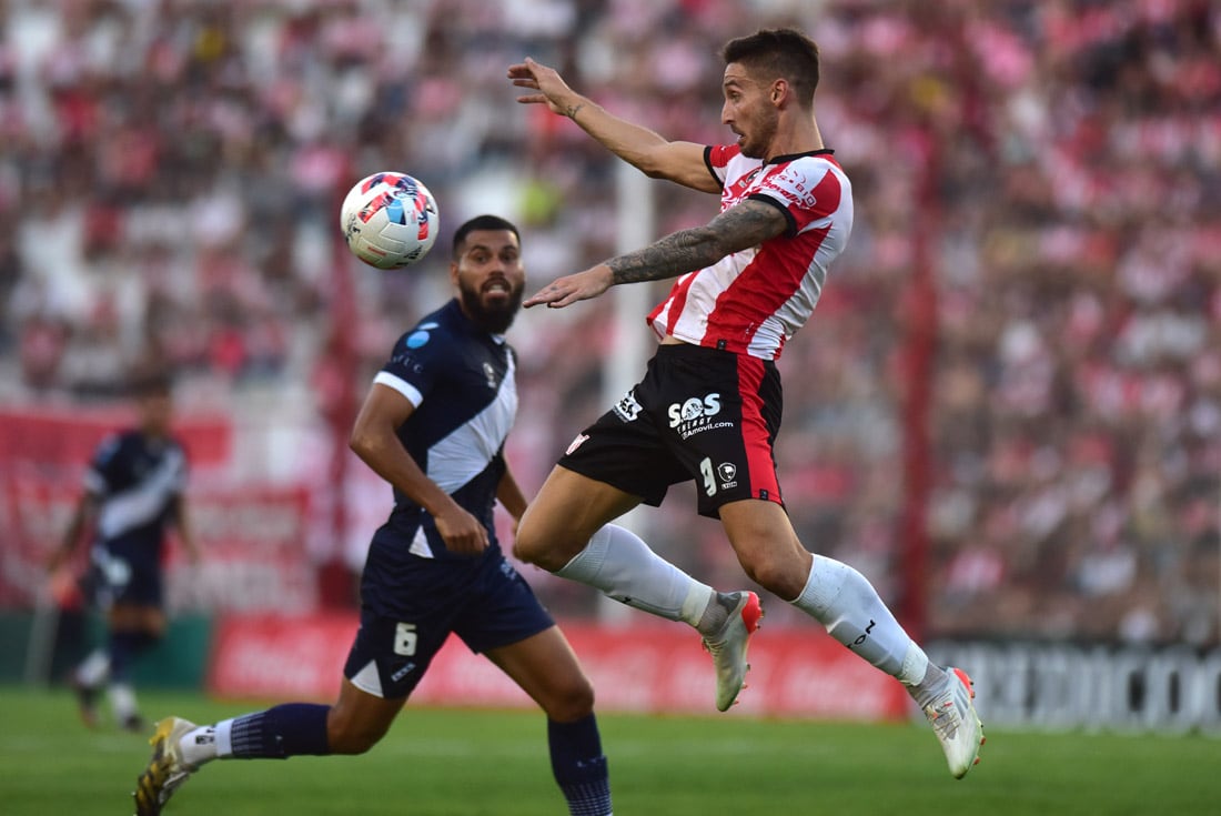 Instituto contra Alvarado de Mar del Plata, en el Monumental de Alta Córdoba.
(Nicolás Bravo)