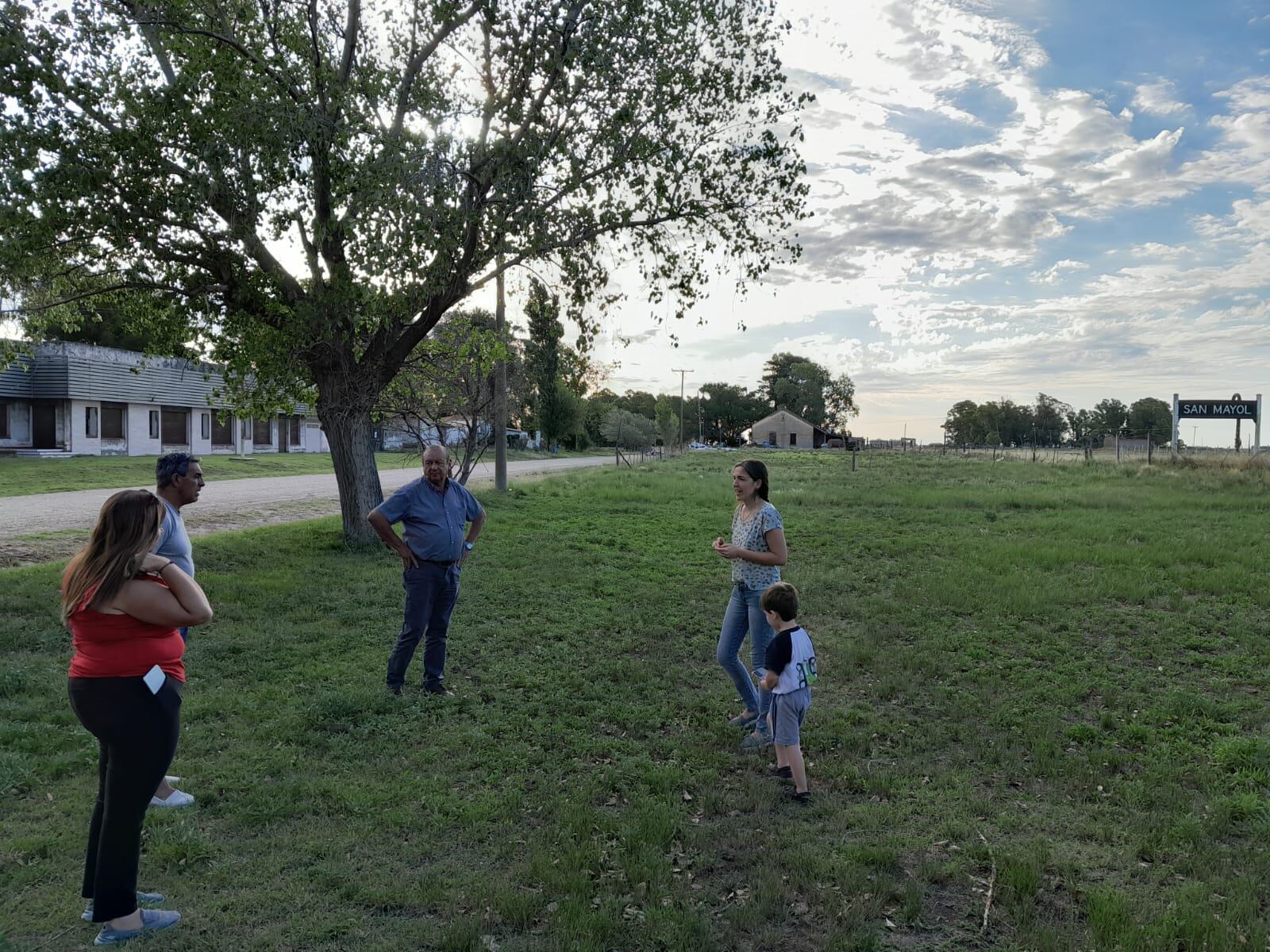 Sánchez recorrió en San Mayol el predio donde se emplazará el monumento al Circo Criollo