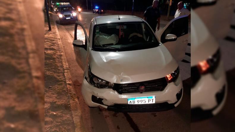 El conductor alcoholizado chocó de atrás al móvil policial.