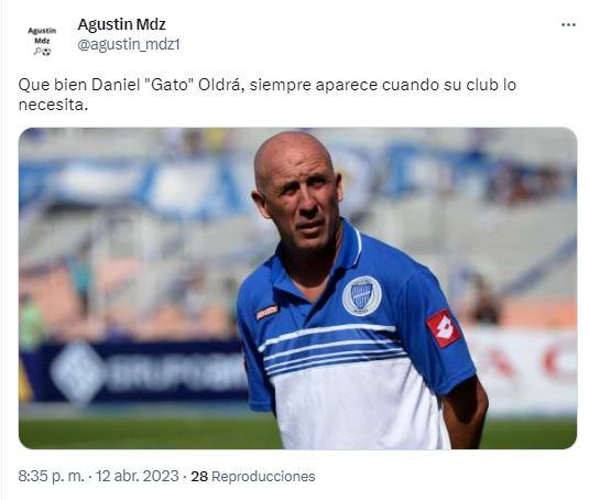 El aguante de los hinchas al Gato Oldrá.