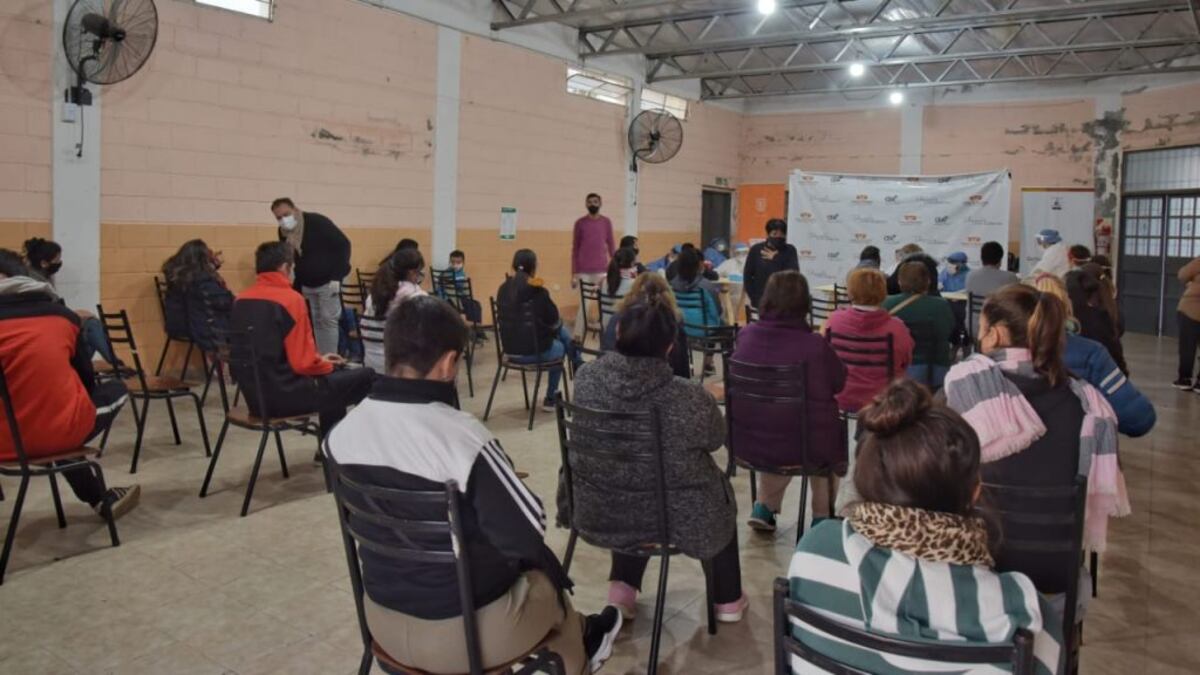 25 casos positivos en el décimo segundo testeo masivo en Arroyito