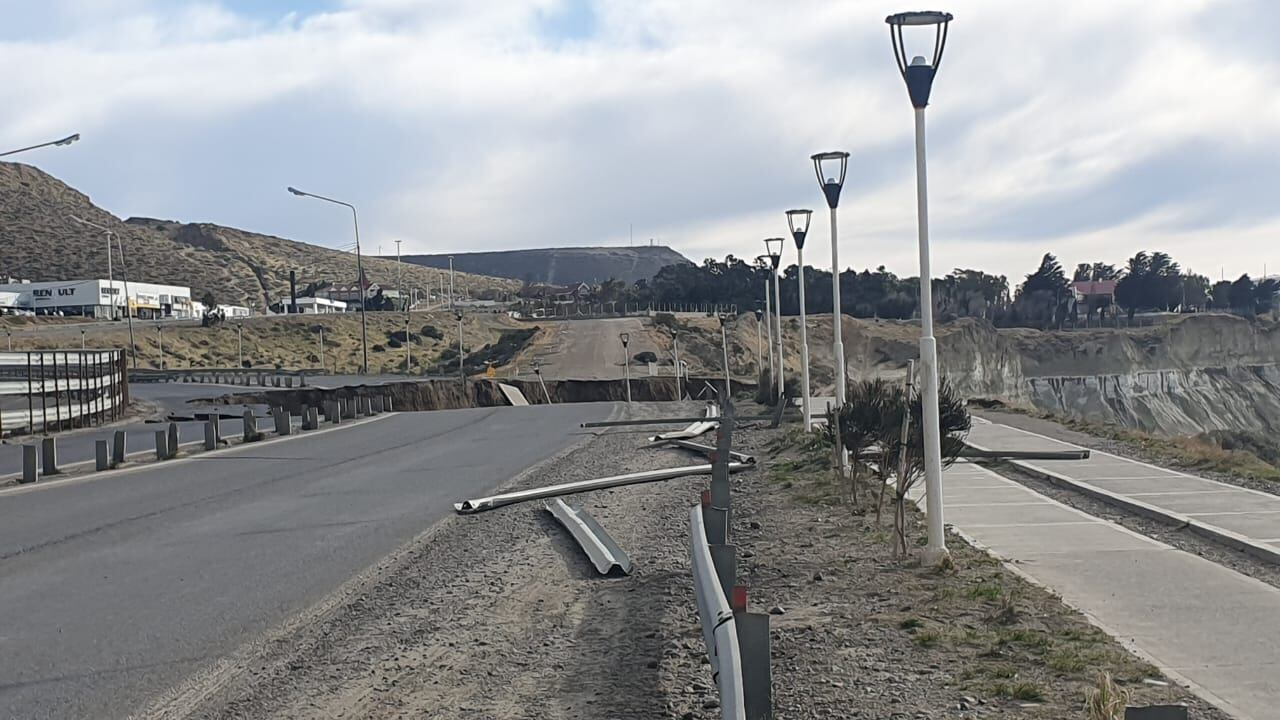 Colapsó la Ruta 3 a la altura de Comodoro Rivadavia.