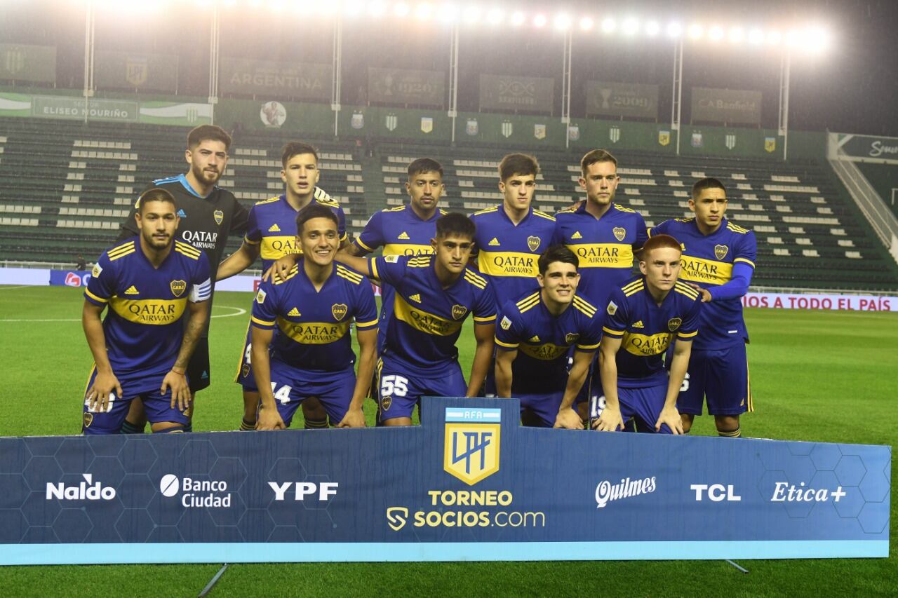 Boca ya jugó con juveniles contra Banfield. 