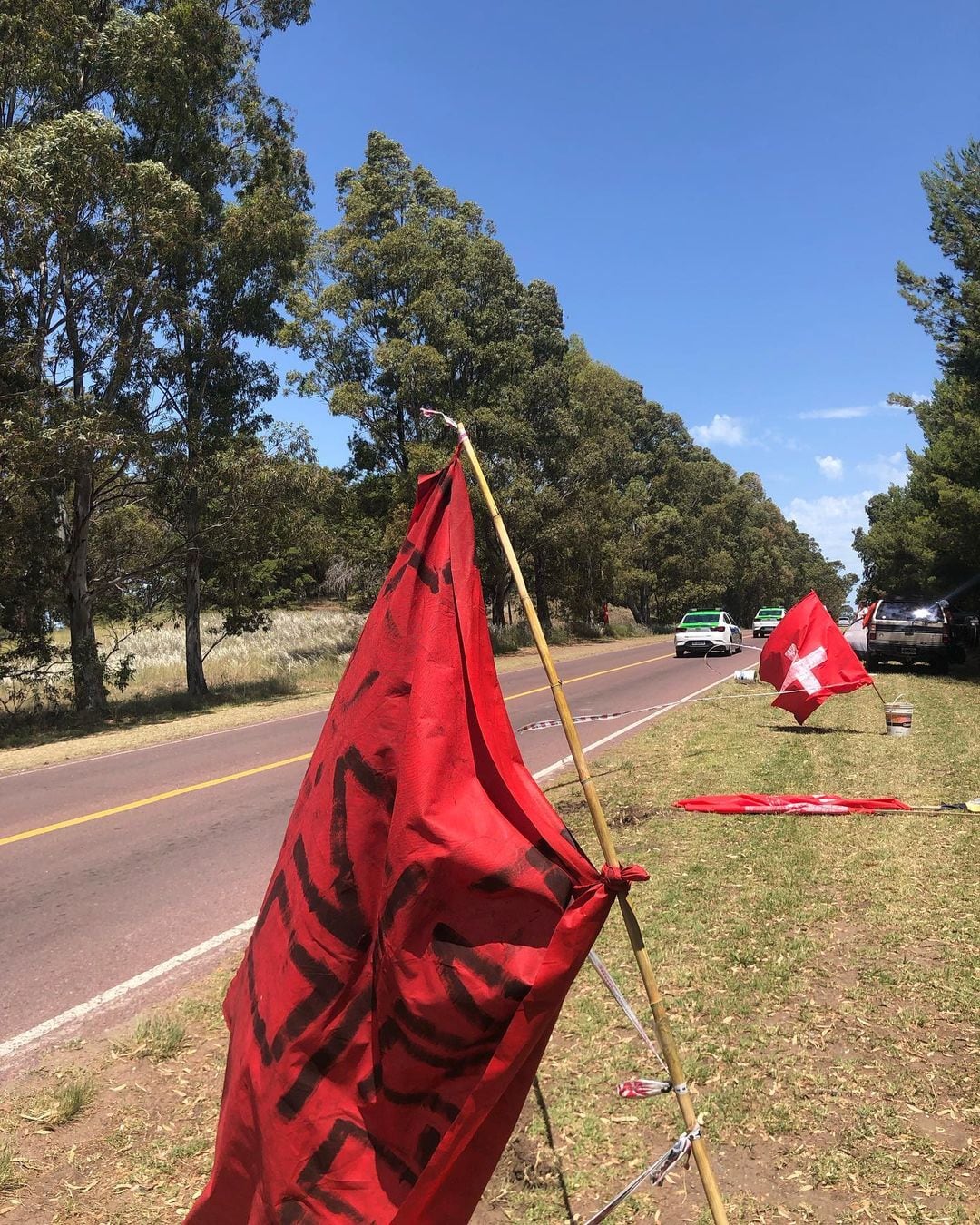 "En defensa de nuestros derechos laborales, de la seguridad pública en la playa y del cumplimiento de la Ley 14798, fui despedido", señala Ladislao, uno de los rescatistas.