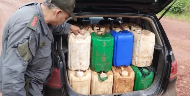 Puerto Piray: secuestran 500 litros de combustible transportados de manera ilegal.