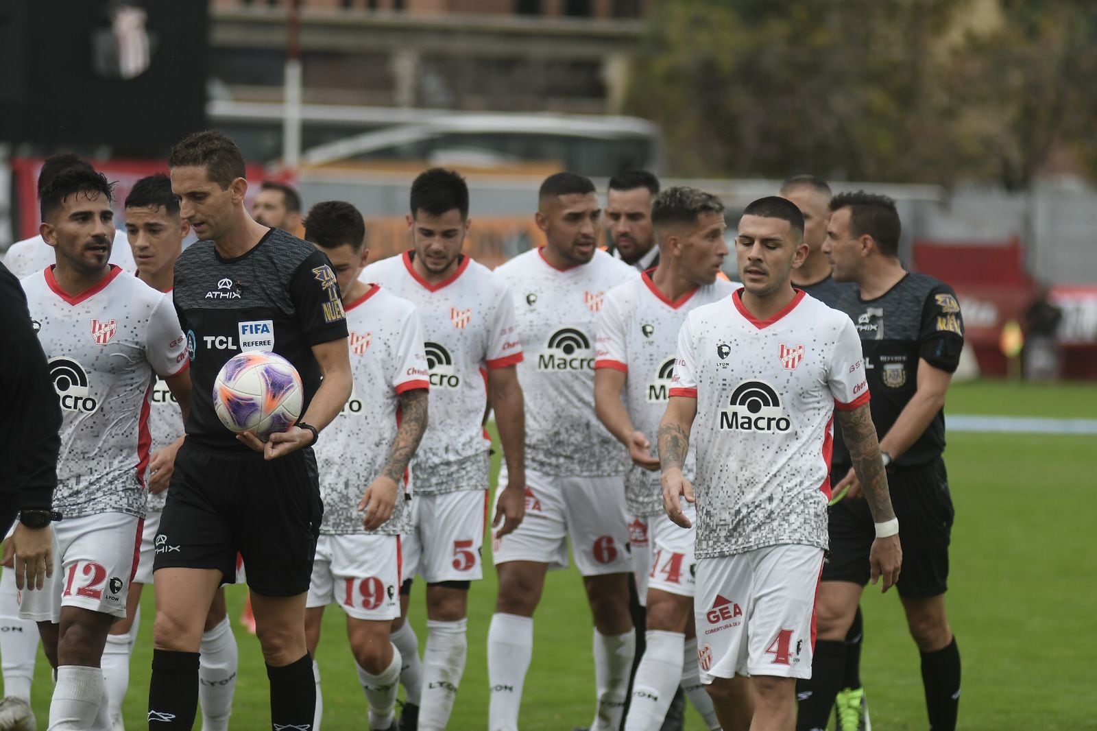 Instituto en su visita a Barracas Central por la fecha 15 de Liga Profesional. (Federico López Claro / La Voz).