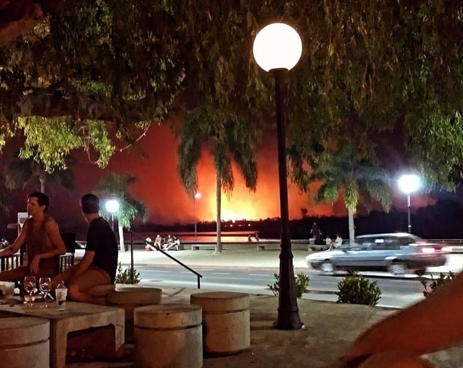 Incendio en la Isla Puente: