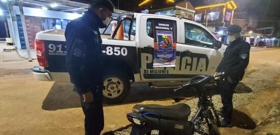 Recuperan motocicleta robada en Puerto Iguazú.