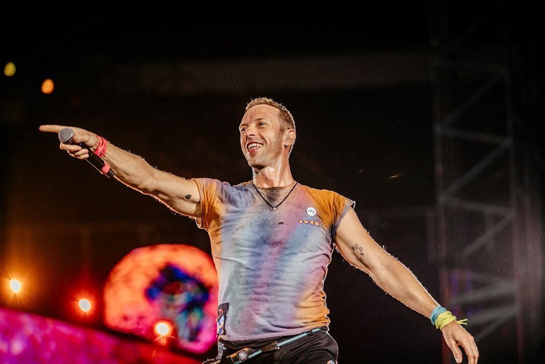 Chris Martin, líder de Coldplay. (Instagram @dfallaccess)