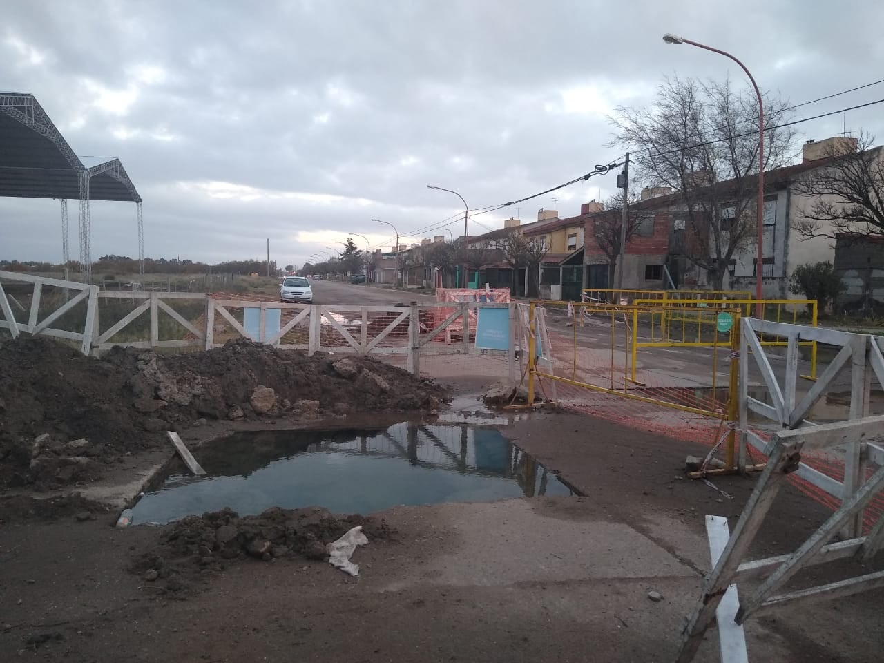 Por una pérdida de agua cortaron Paso y Río Dulce