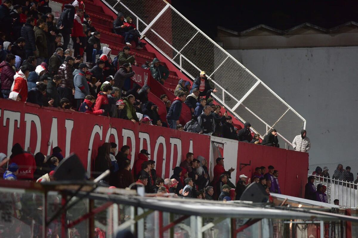 La reacción de los hinchas de Instituto al sufrir una goleada histórica