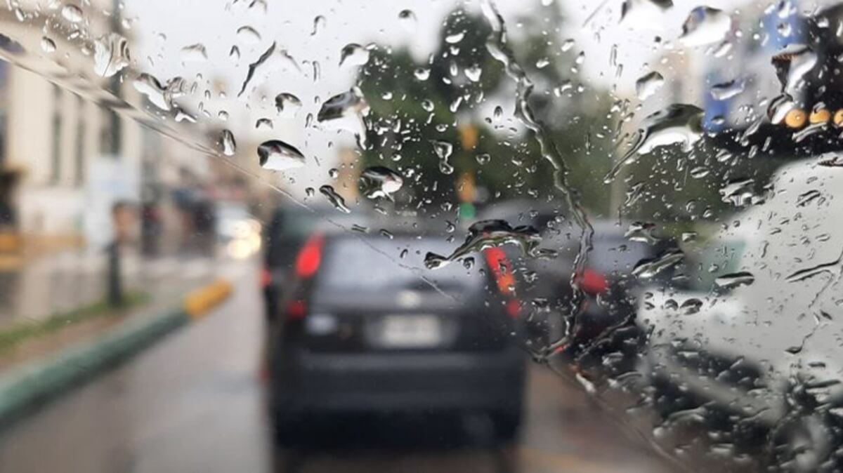 Entre Ríos en alerta naranja: el temporal azota con fuerza en Paraná