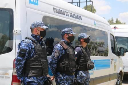 Capitanich adelantó que sumarán nuevos agentes para que la Policía tenga "más presencia" en las calles.