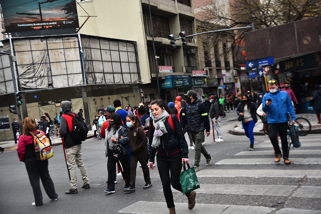 flexibilizacion en el uso del barbijo tapaboca ya no es de uso obligatorio foto pedro castillo 