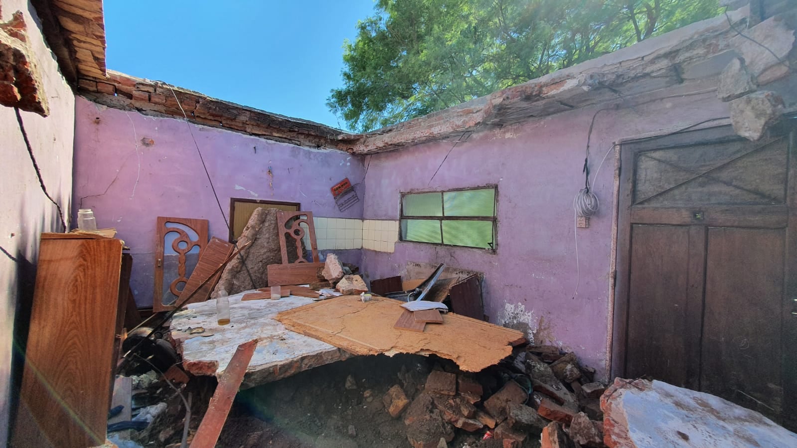 Derrumbe de casa en Balnearia