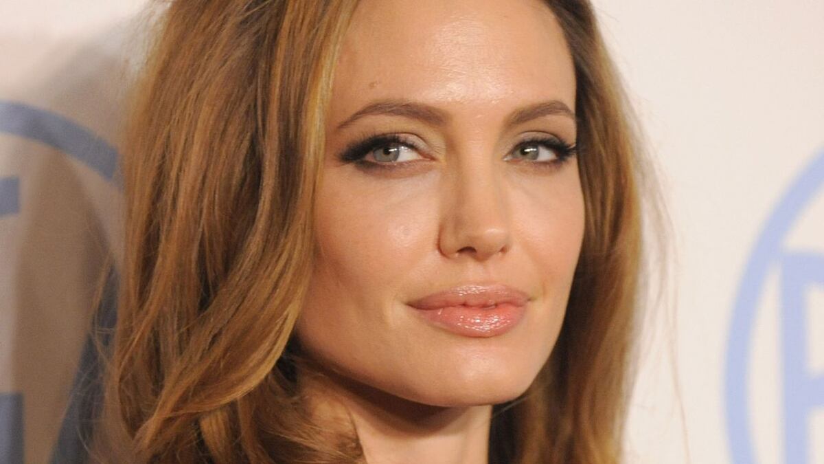 Angelina Jolie tiene una peligrosa colección que podría ser parte de una película de terror
