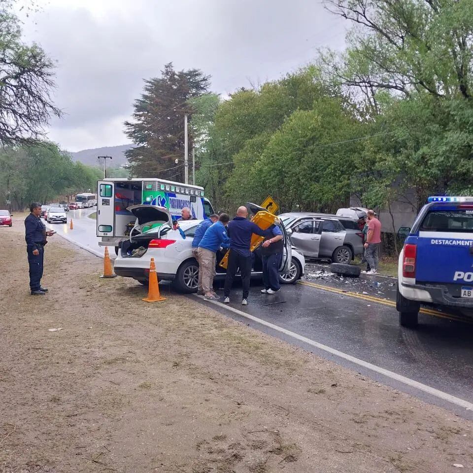 Dos mujeres terminaron hospitalizadas en  el nosocomio local.