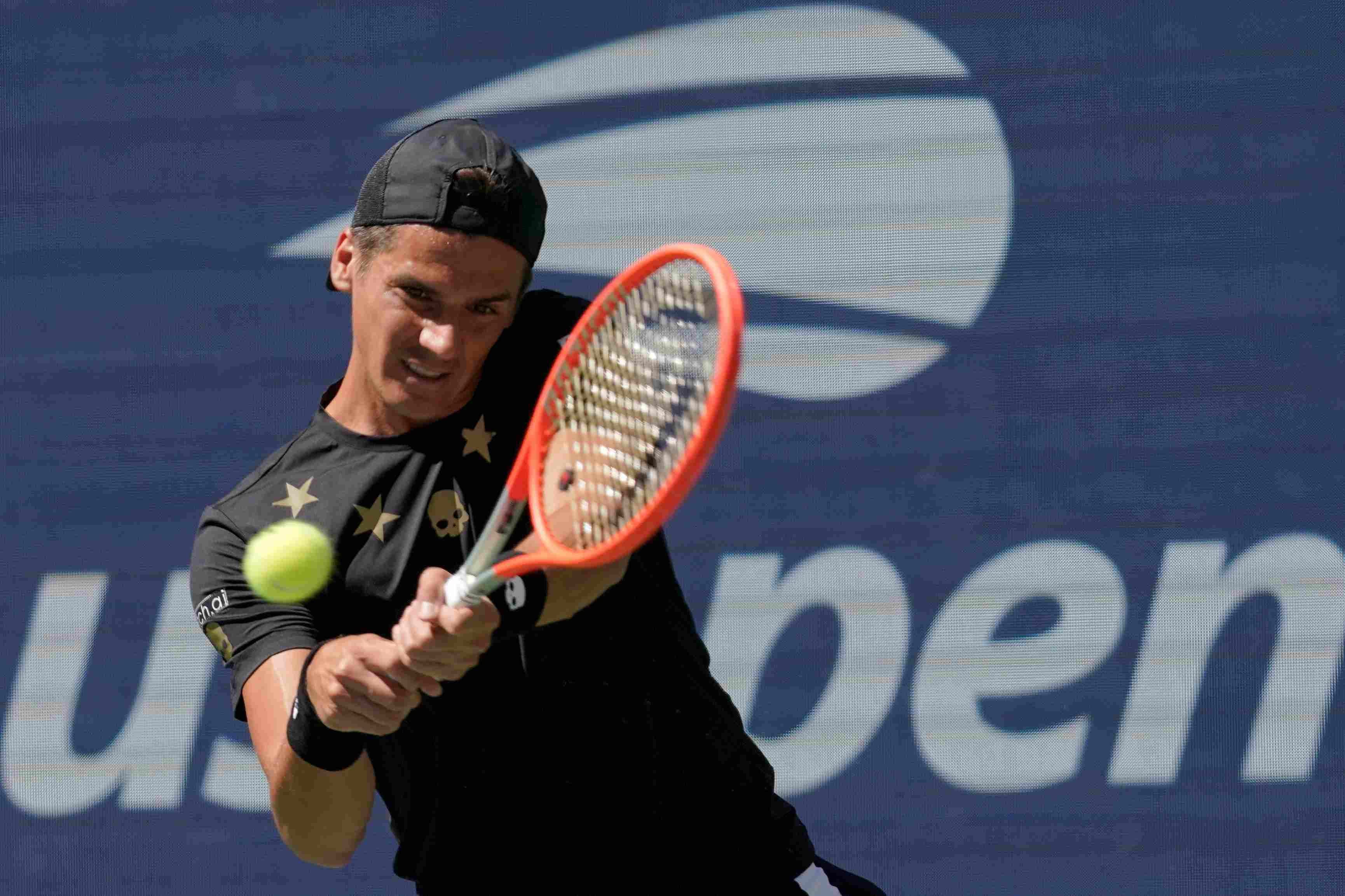 Federico Coriano pudo en segunda ronda del US Open con Carlos Alcaraz. (AP)