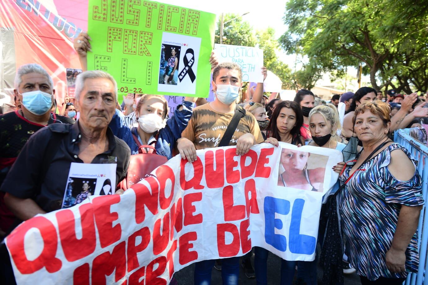 Familiares marcharon para pedir Justicia y la prisión del cuñado de la víctima.