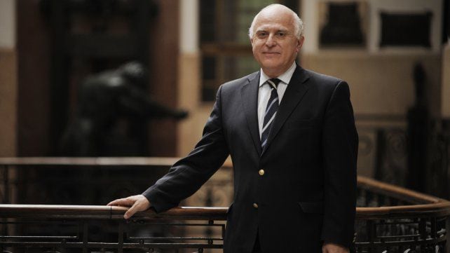 Entrevista a Miguel Lifschitz, en la redacción del Diario La Capital. 