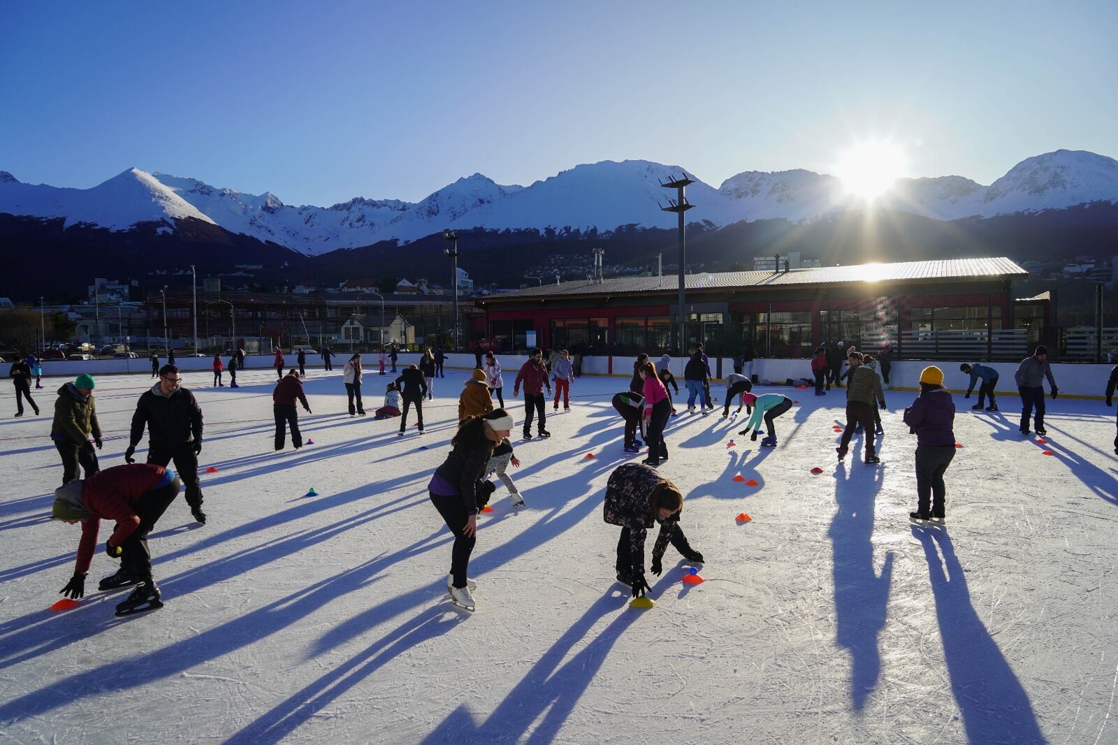 El “Curso Básico de Patinaje sobre Hielo” fue exitoso