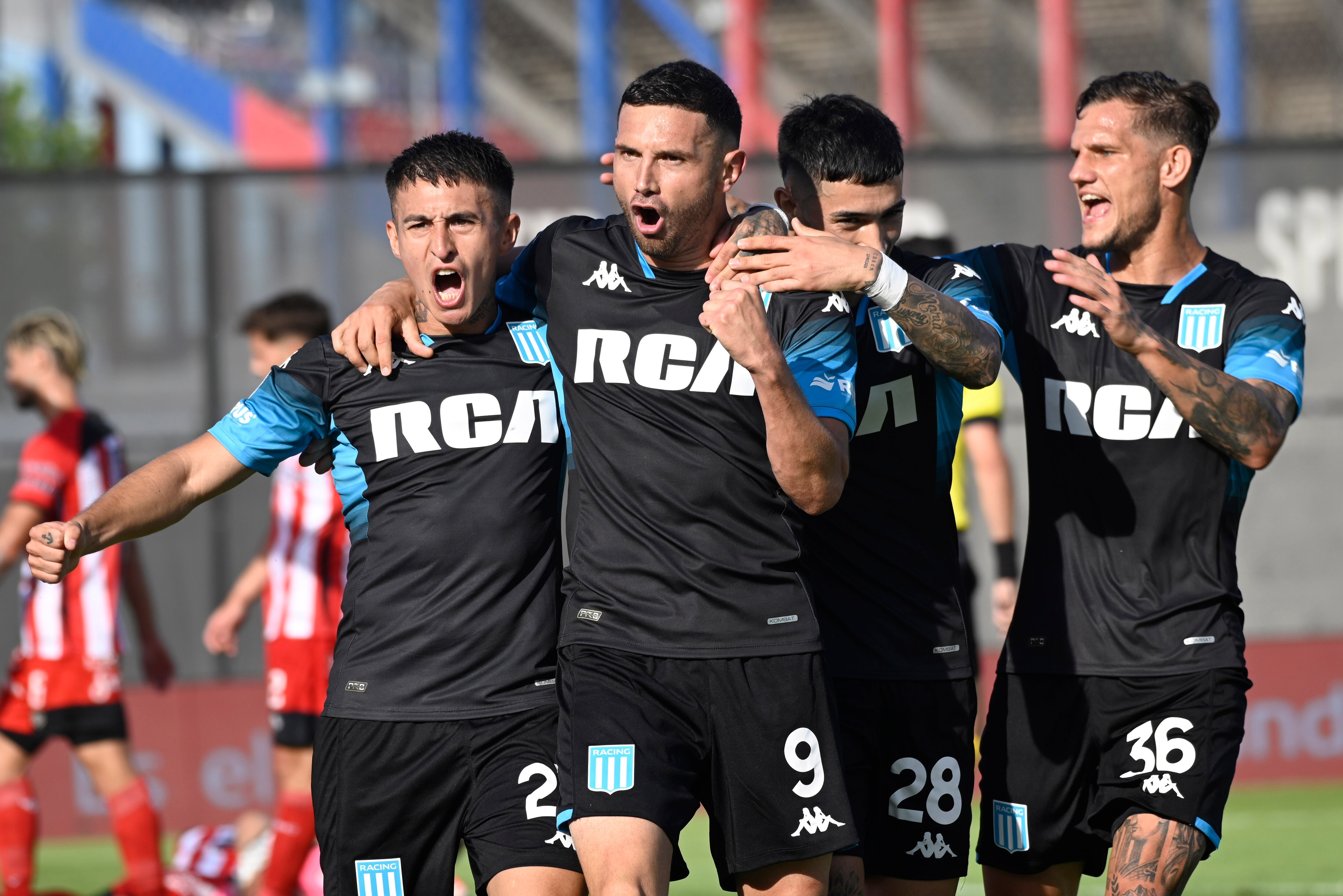 barracas vs racing. Fecha 21 Copa Liga Profesional. Fútbol Argentina Primera División 6/11/2024