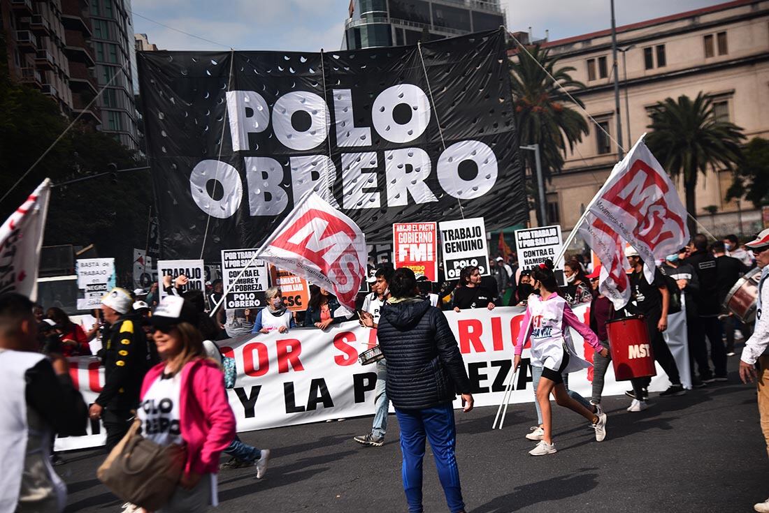 Las manifestaciones vienen a reclamar, entre otras cosas, por mejoras en los ingresos. 