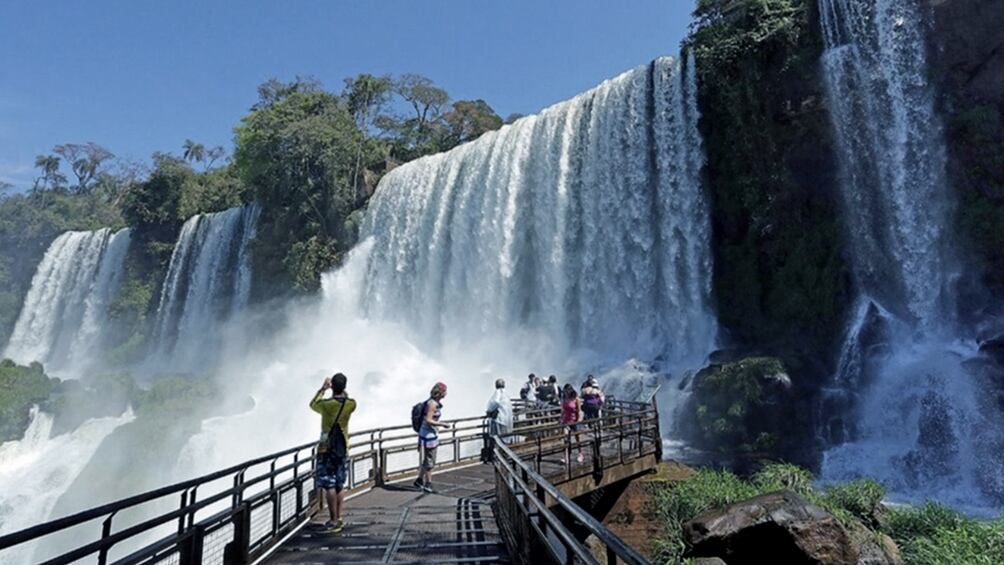 El Parque Nacional Iguazú incrementará el cupo a 5.000 visitantes