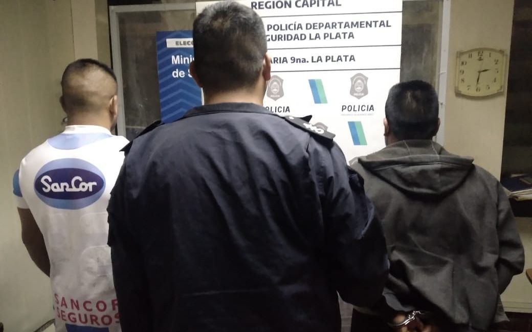 La policía detuvo a dos integrantes de la banda, uno de ellos tenía permiso de salidas transitorias.