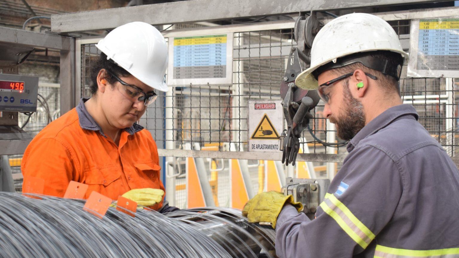 Acindar suspendió a 1700 trabajadores