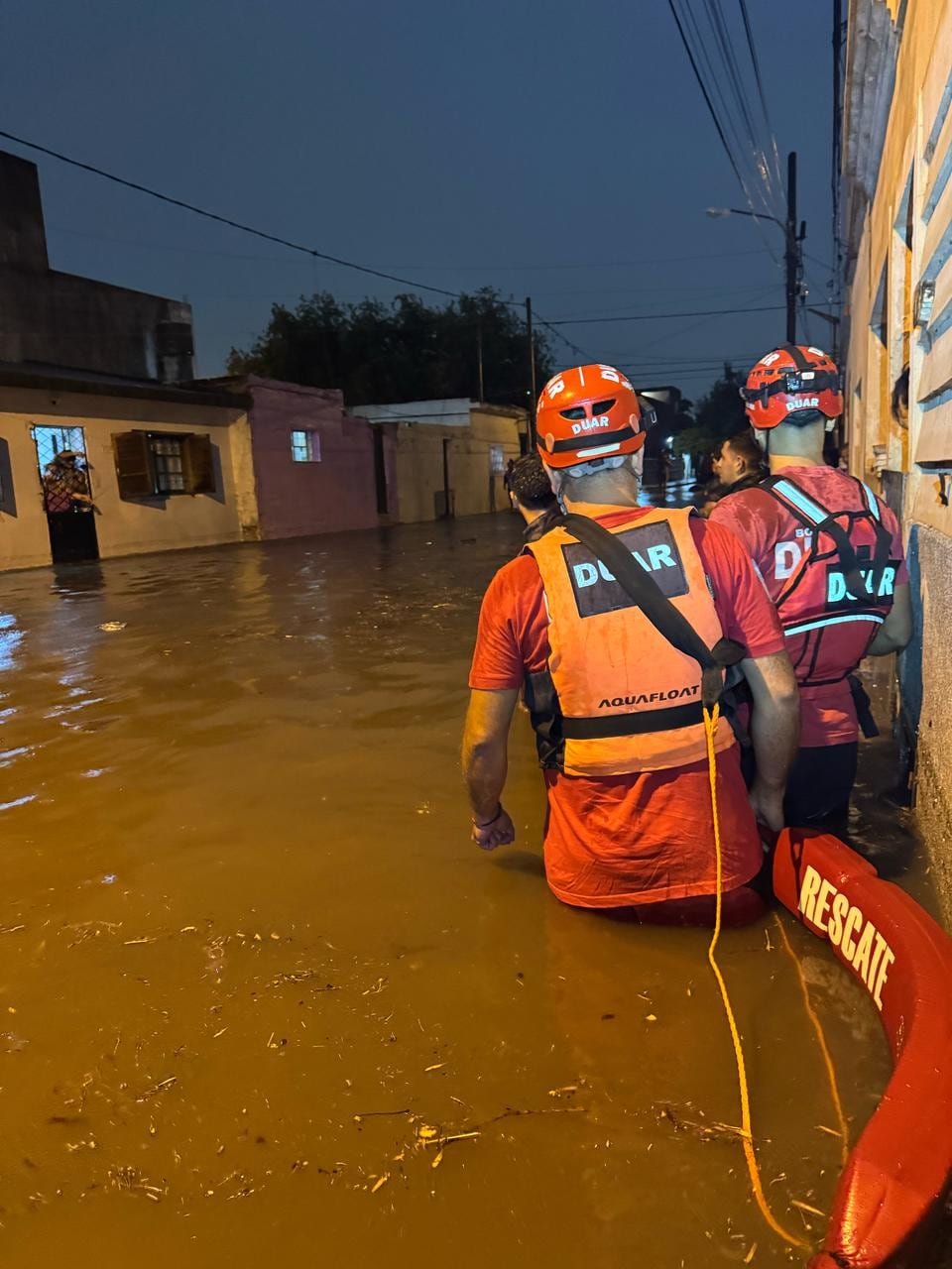 Villa Páez es uno de los barrios que quedó anegado con las últimas lluvias. Ahora tiene problemas con las cloacas. (Policía de Córdoba)