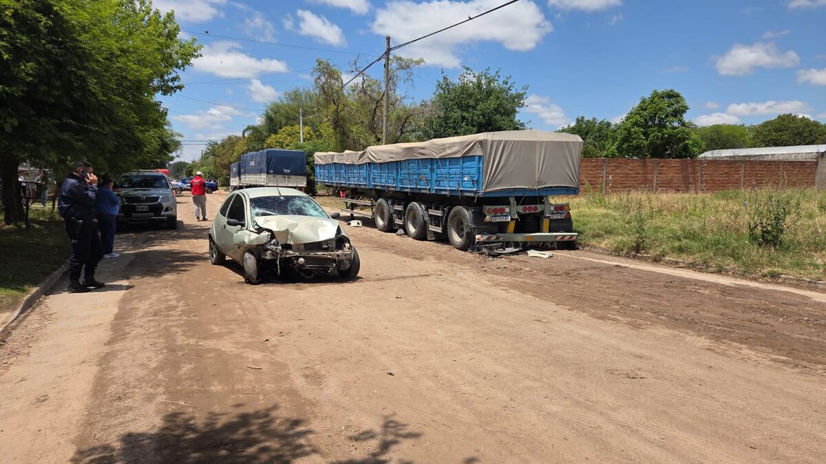 Insólito: una mujer embistió el cortejo fúnebre de la joven ciclista atropellada en Córdoba