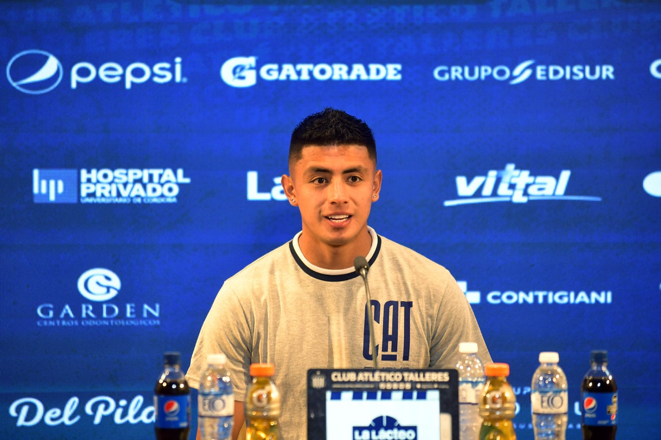 Talleres presentó a su nuevo refuerzo Kevin Mantilla.  (Ramiro Pereyra / La Voz)