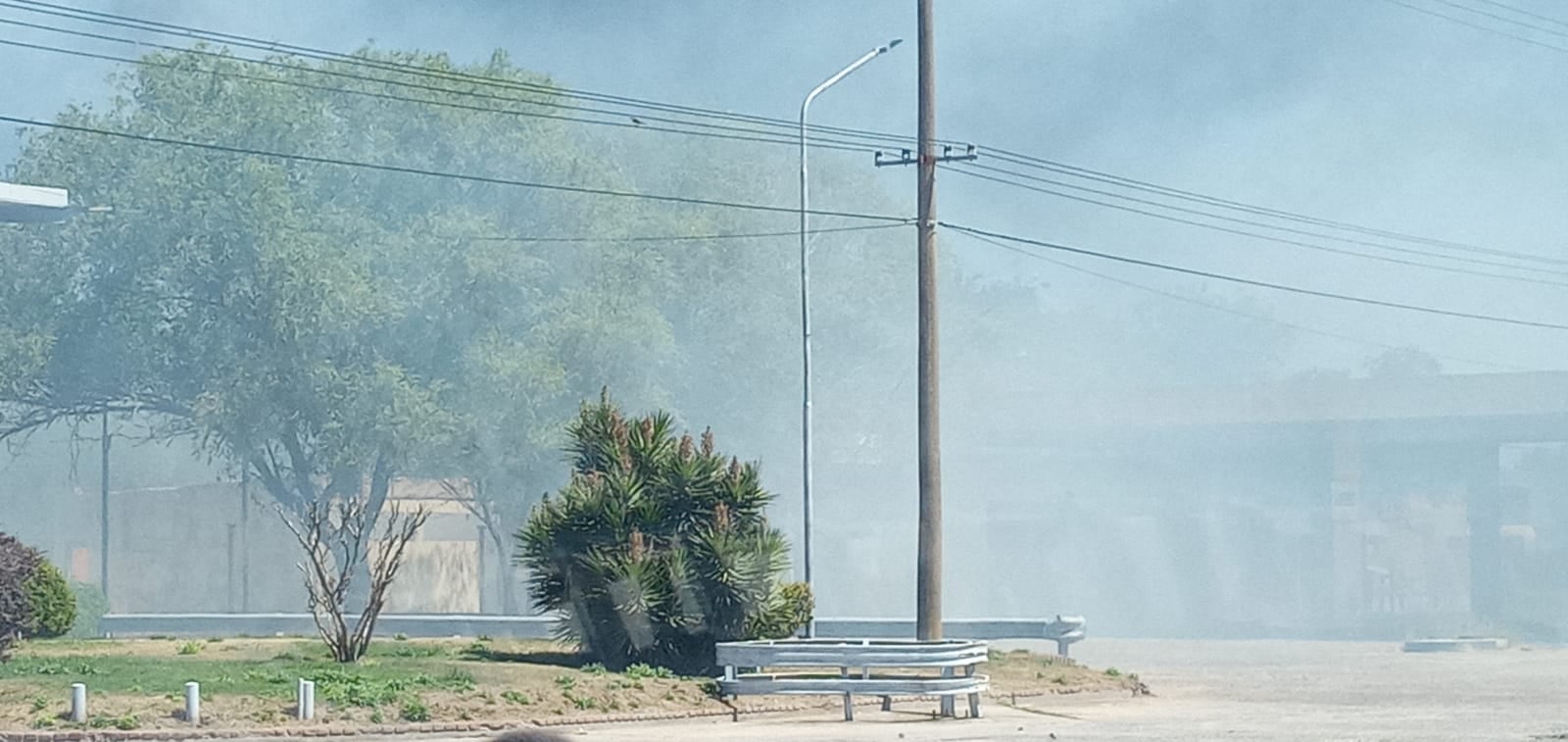 Incendio en una gomería en calle Chaco y Av. Caseros