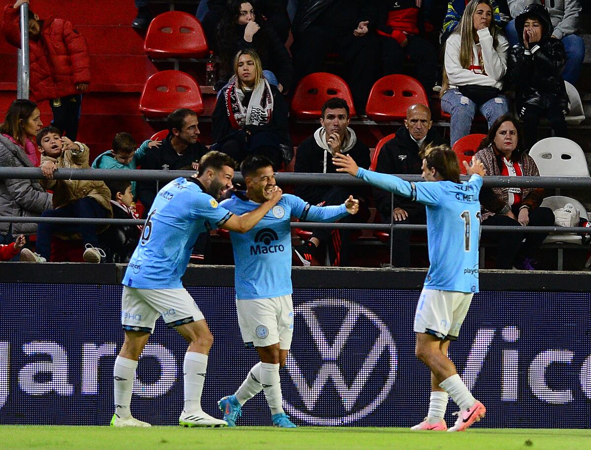 Uvita Fernández sigue derecho para el gol en Belgrano: el 1 a 0 ante Estudiantes