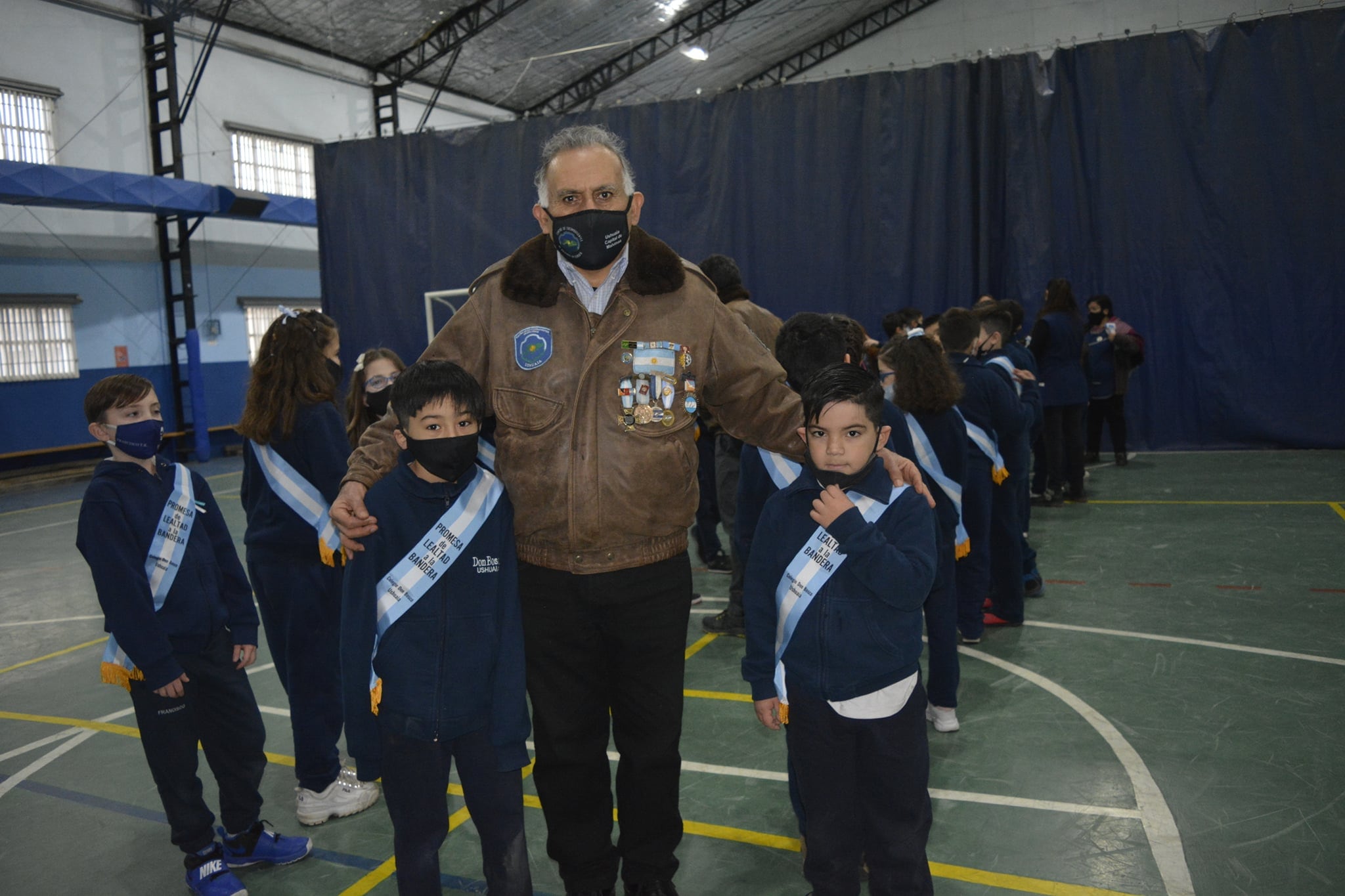 VGM Zamora junto a los alumnos de 4° y 5° "B" del Colegio Don Bosco.